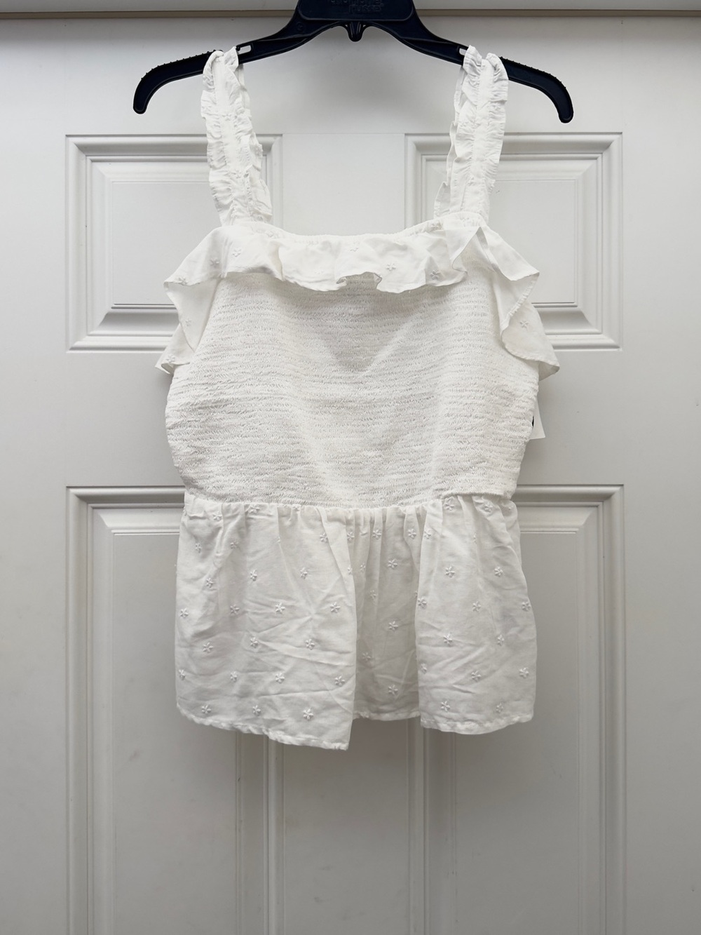 NWT Old Navy Women’s White Ruffle Peplum Tank Top Size M